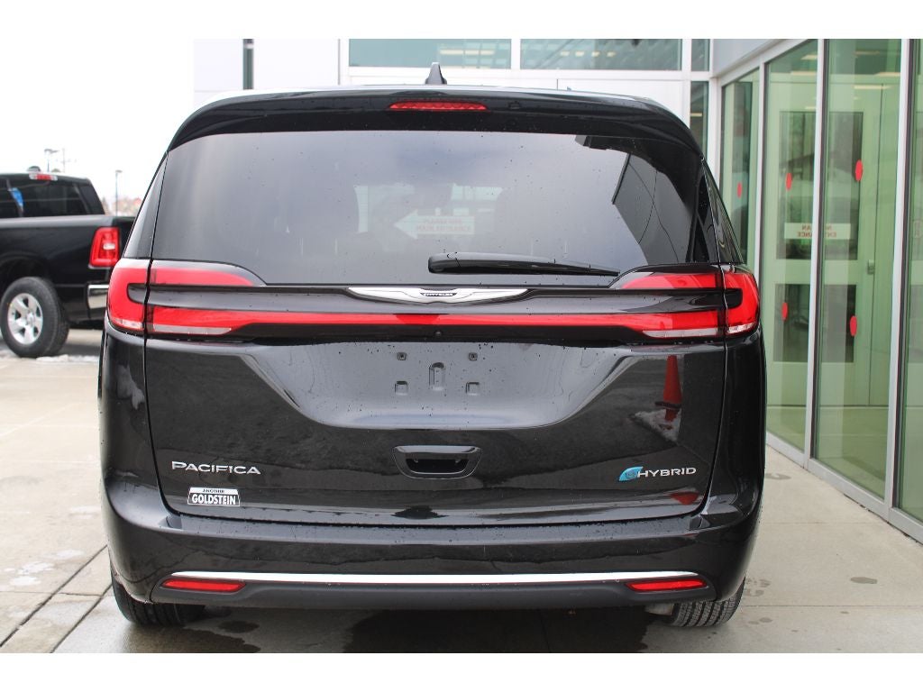 2022 Chrysler Pacifica Hybrid Hybrid Touring L