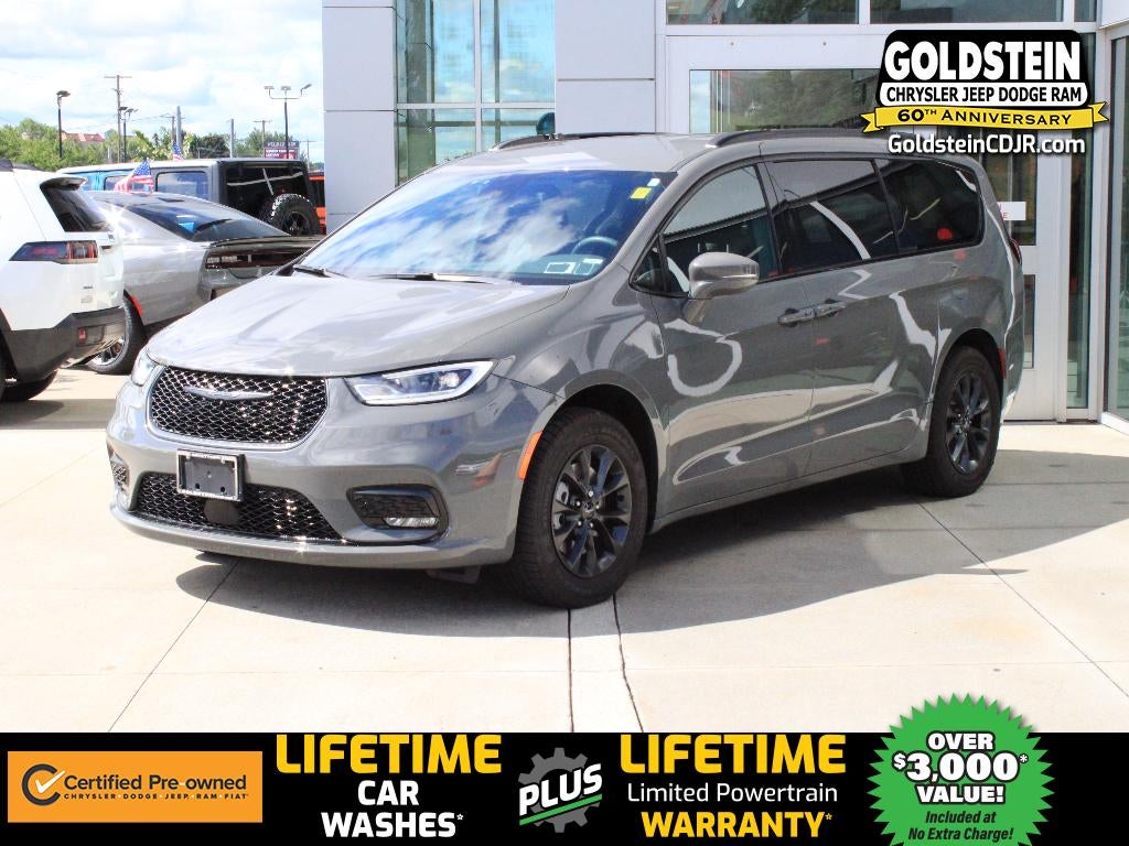 2022 Chrysler Pacifica Touring L