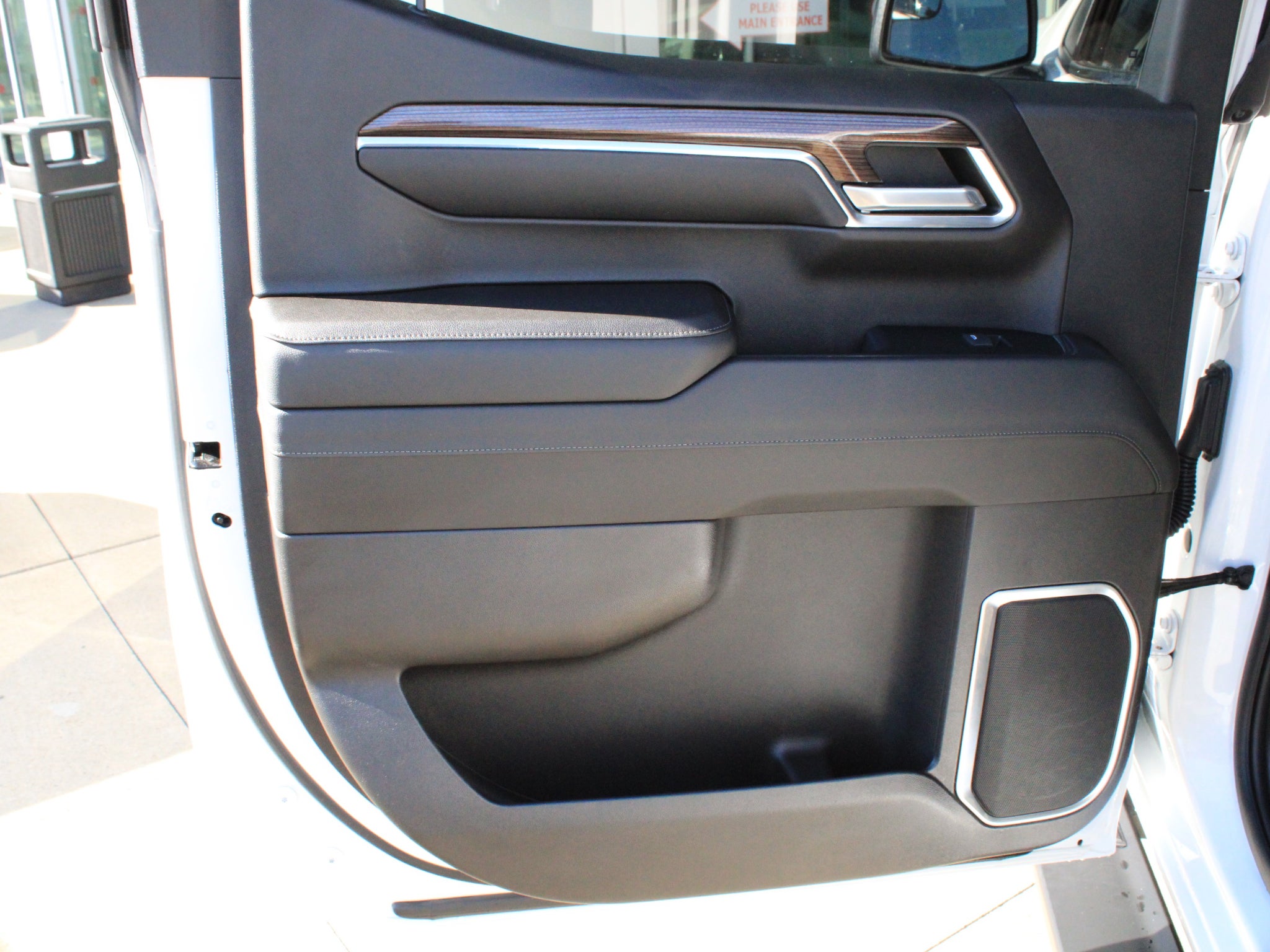 2023 Chevrolet Silverado RST