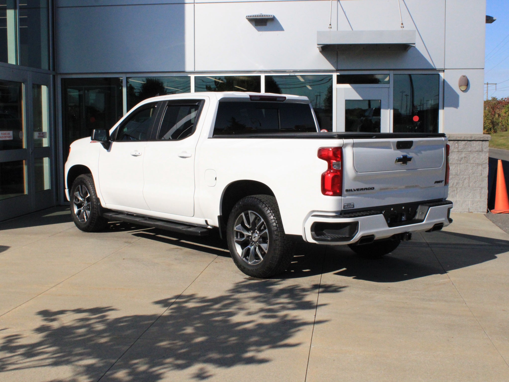 2023 Chevrolet Silverado RST
