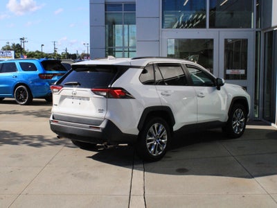 2020 Toyota RAV4 XLE Premium