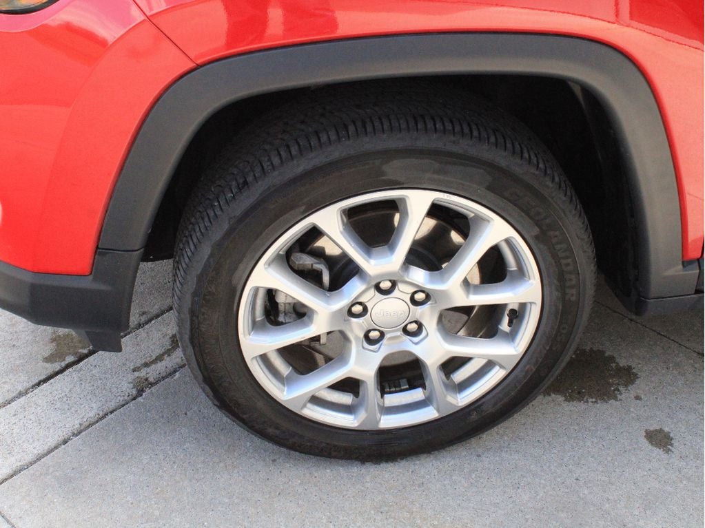 2023 Jeep Compass Latitude Lux