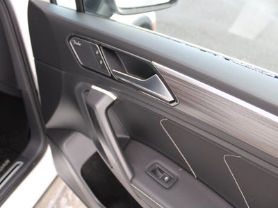 2023 Volkswagen Tiguan SEL R-Line