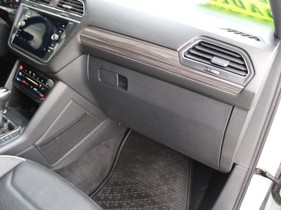 2023 Volkswagen Tiguan SEL R-Line