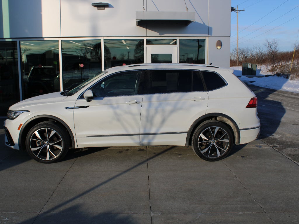2023 Volkswagen Tiguan SEL R-Line