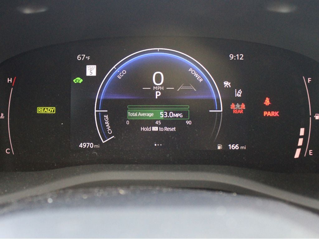 2025 Toyota Camry Hybrid SE