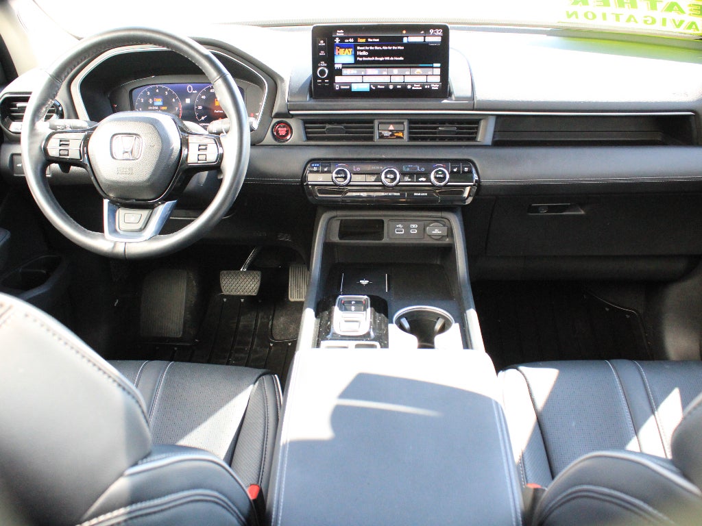 2023 Honda Pilot Elite