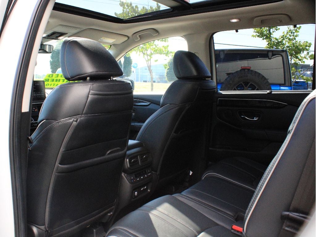 2023 Honda Pilot Elite