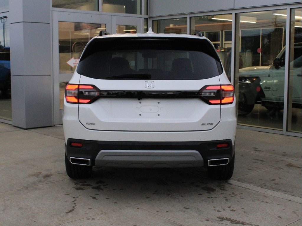 2023 Honda Pilot Elite