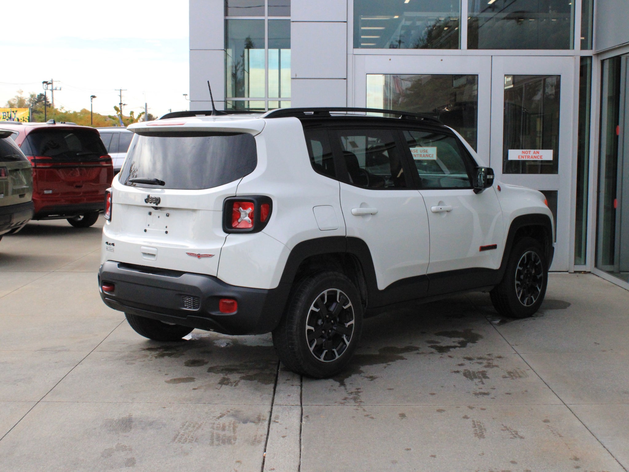 2023 Jeep Renegade Trailhawk