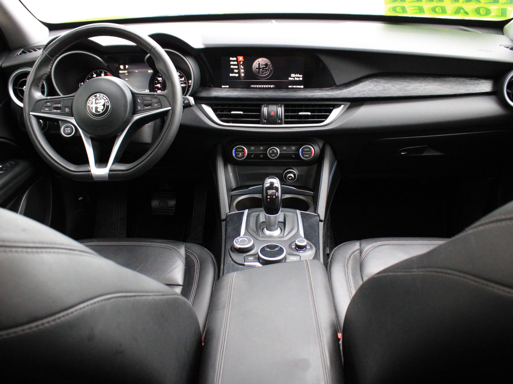 2019 Alfa Romeo Stelvio Base