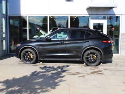 2019 Alfa Romeo Stelvio Base
